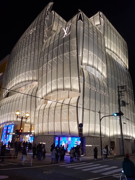 louis vuitton osaka midosuji